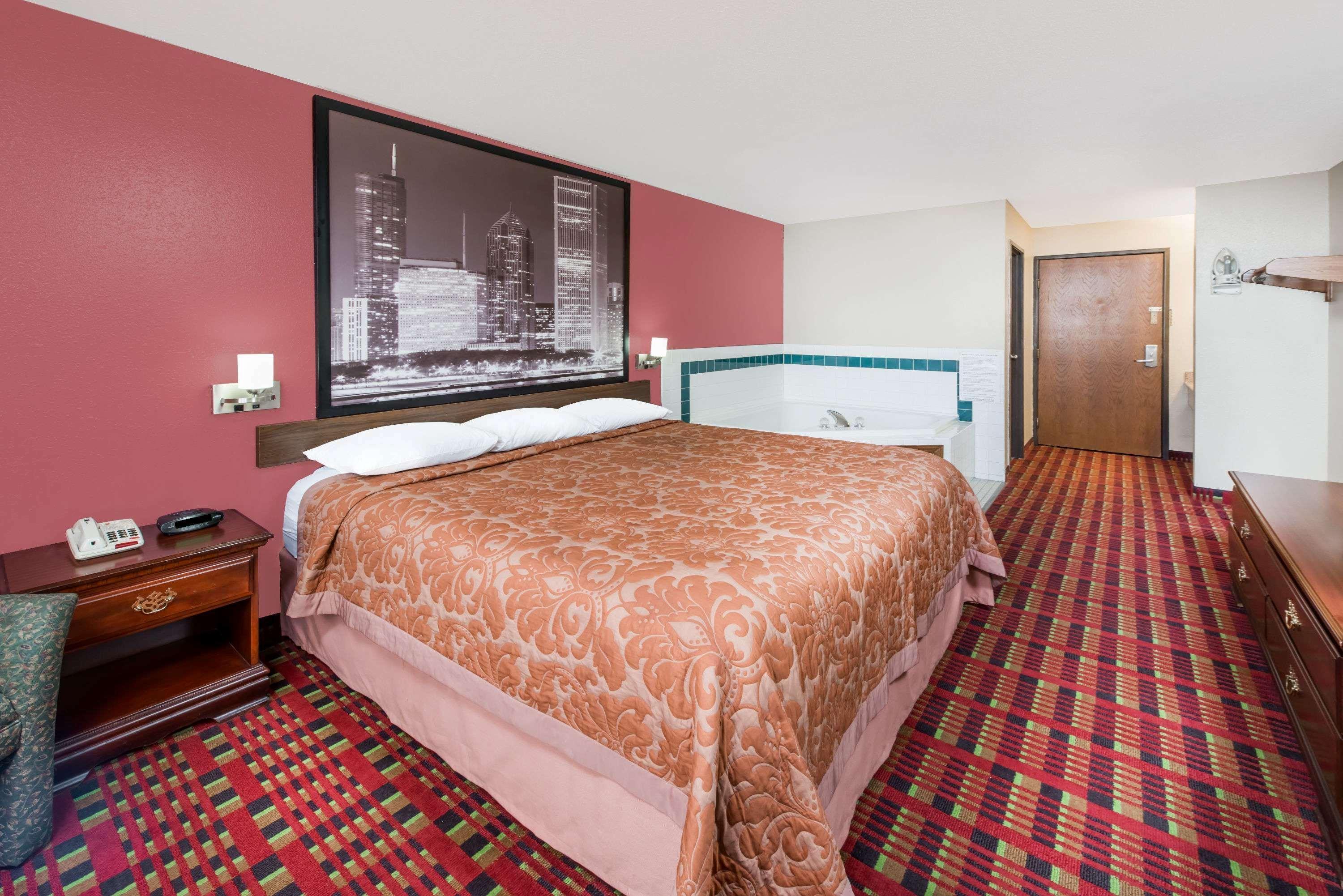 Super 8 By Wyndham Paris Il Motel Екстериор снимка