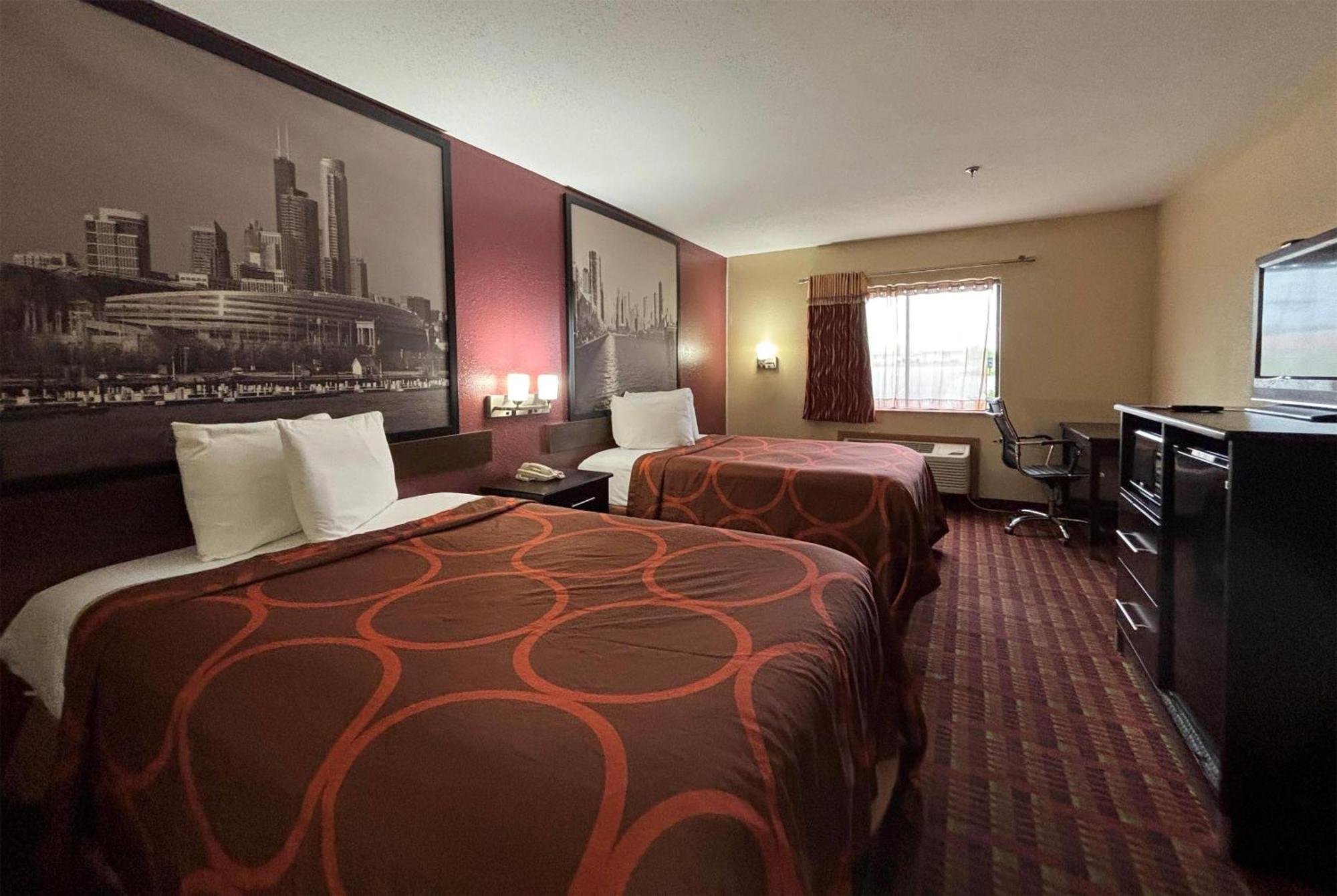 Super 8 By Wyndham Paris Il Motel Екстериор снимка